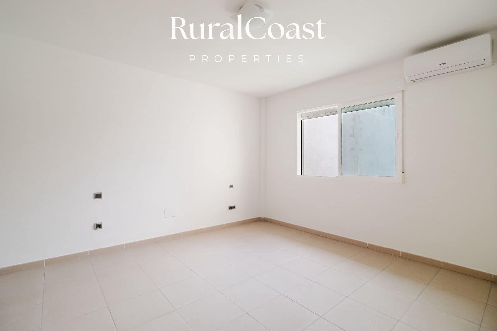 3 slaapkamer Villa te koop in Busot met zwembad - € 360.000 (Ref: 9064462)