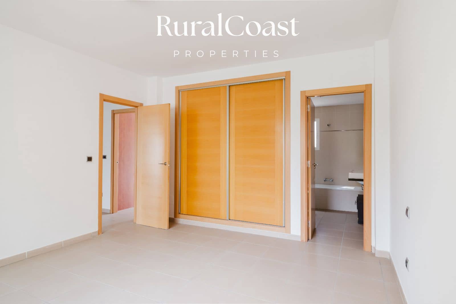 3 slaapkamer Villa te koop in Busot met zwembad - € 360.000 (Ref: 9064462)