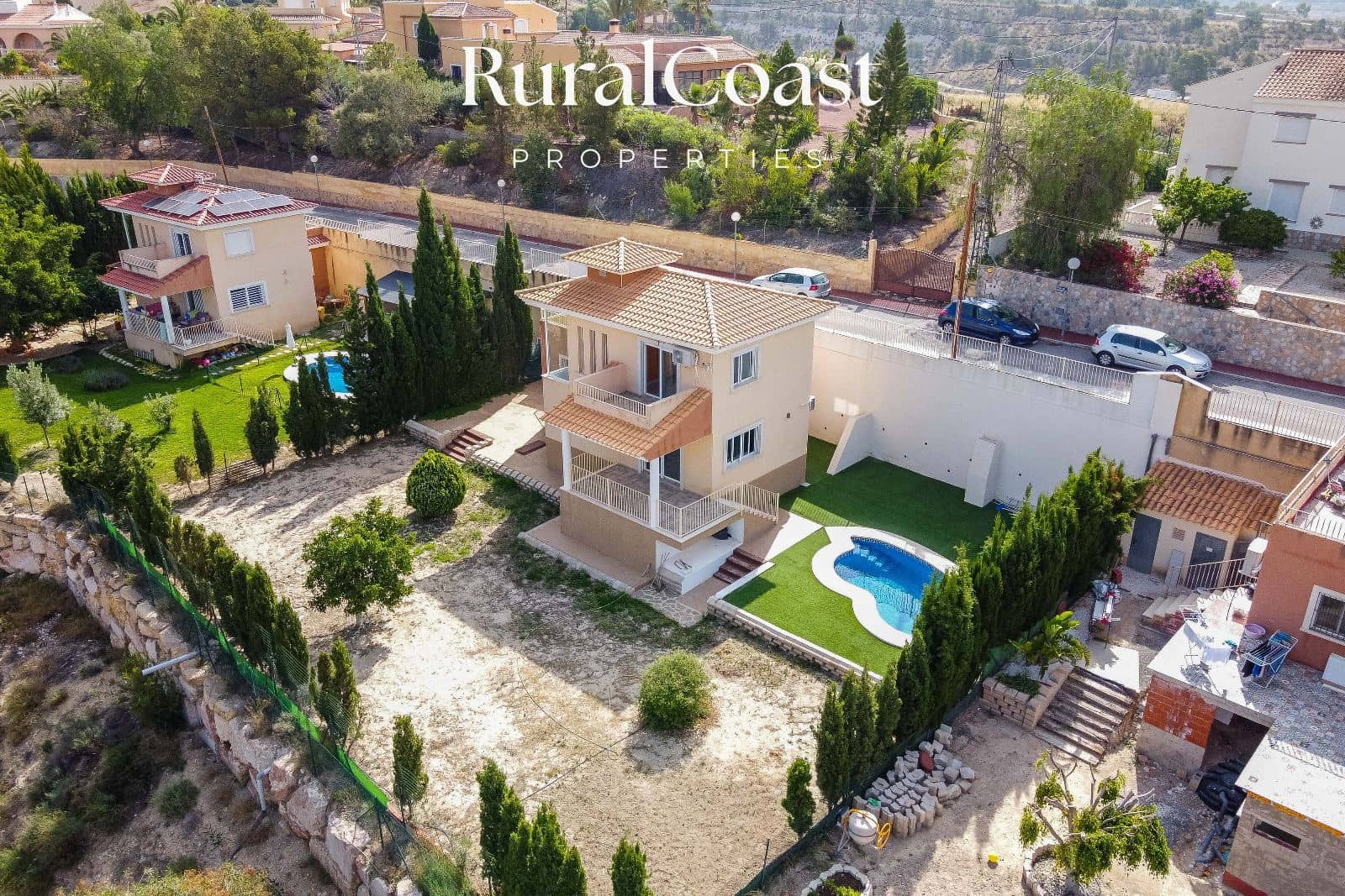 3 slaapkamer Villa te koop in Busot met zwembad - € 360.000 (Ref: 9064462)