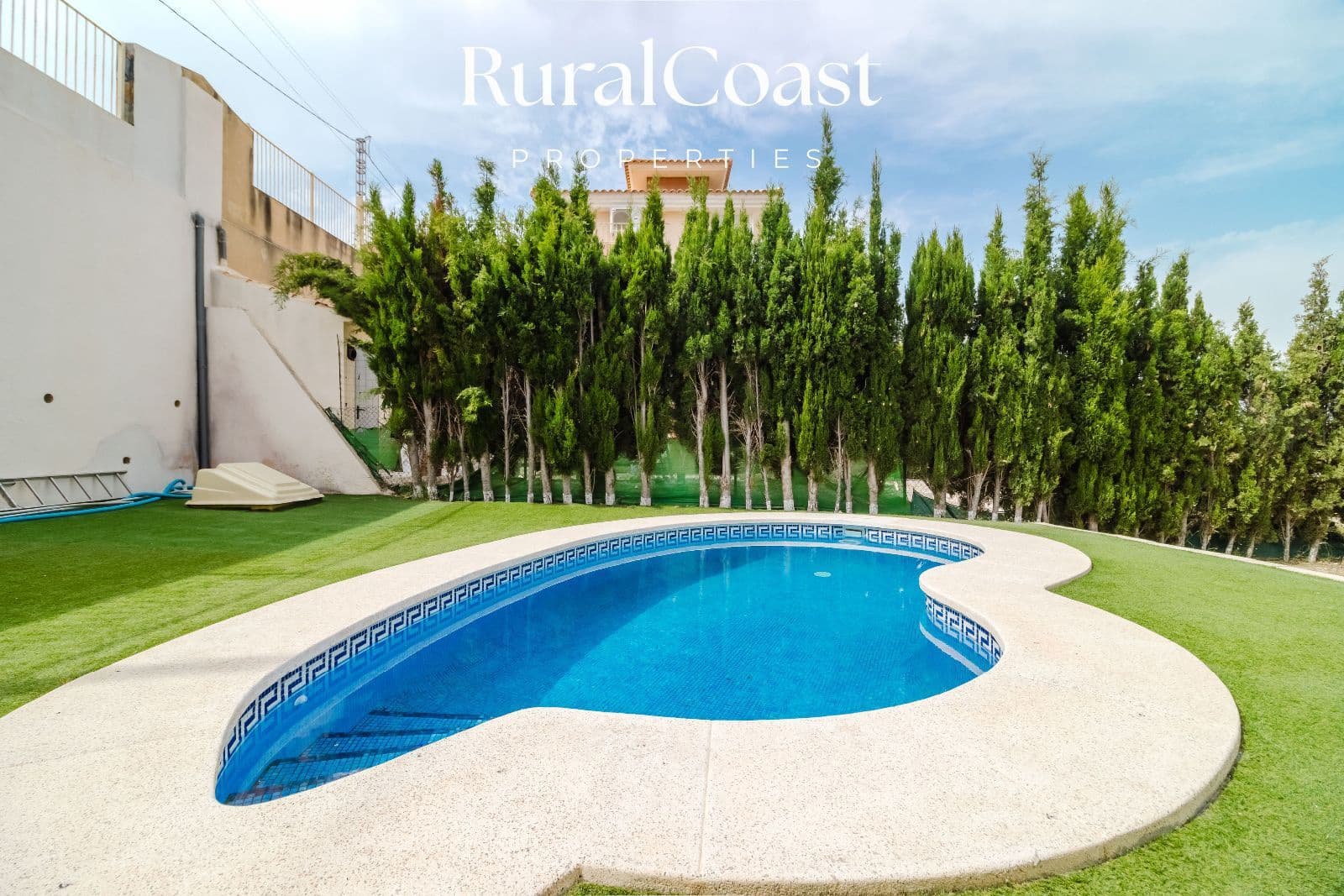 3 slaapkamer Villa te koop in Busot met zwembad - € 360.000 (Ref: 9064462)