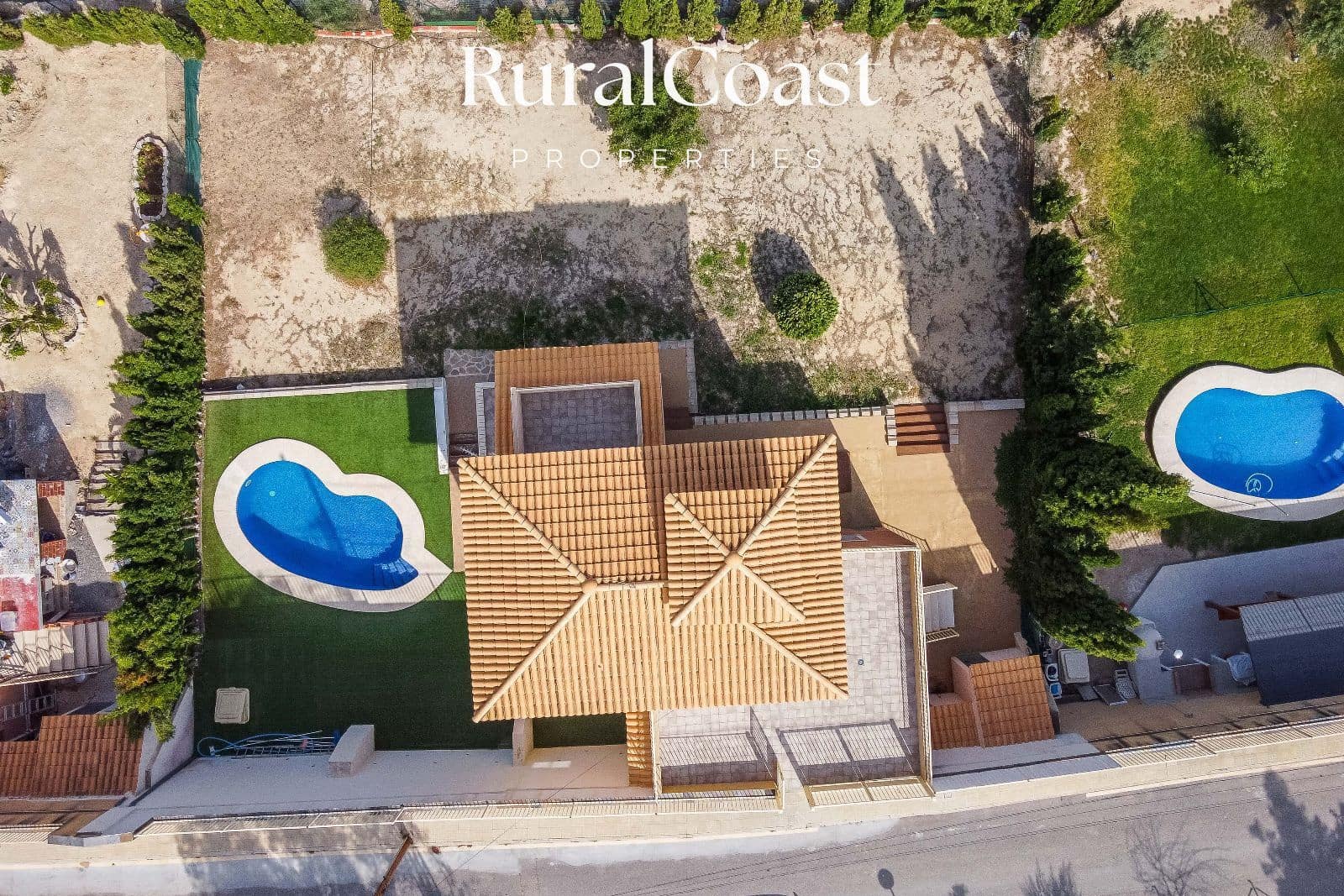 3 slaapkamer Villa te koop in Busot met zwembad - € 360.000 (Ref: 9064462)