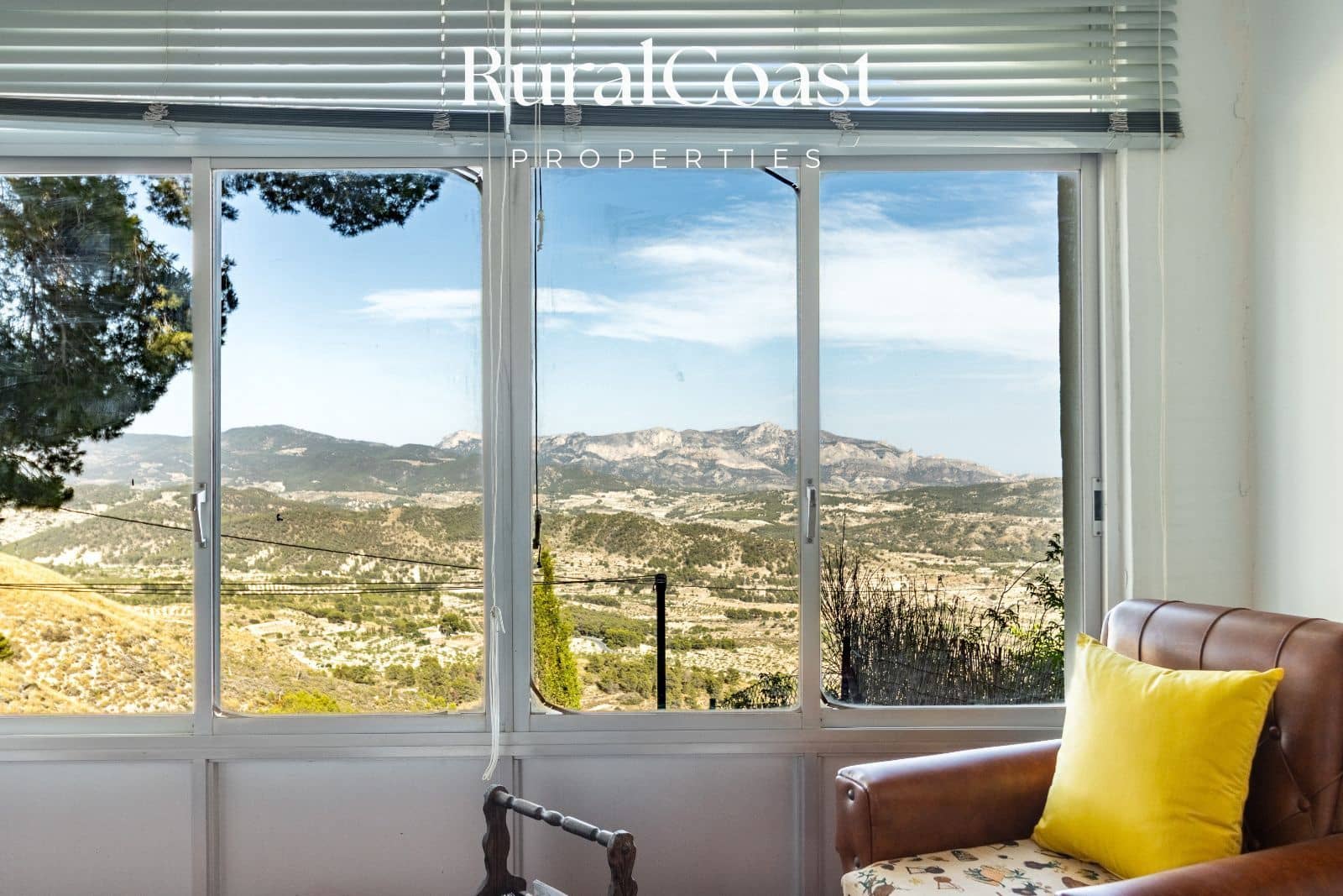 3 quarto Casa em Banda para venda em Jijona / Xixona com piscina - 150 000 € (Ref: 9142420)