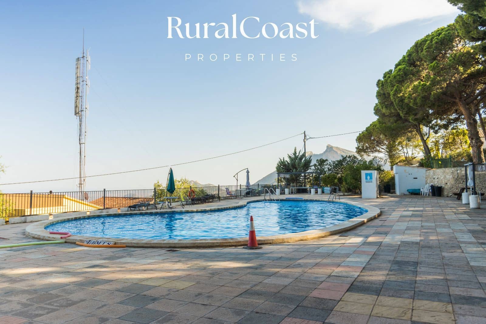 3 quarto Casa em Banda para venda em Jijona / Xixona com piscina - 150 000 € (Ref: 9142420)