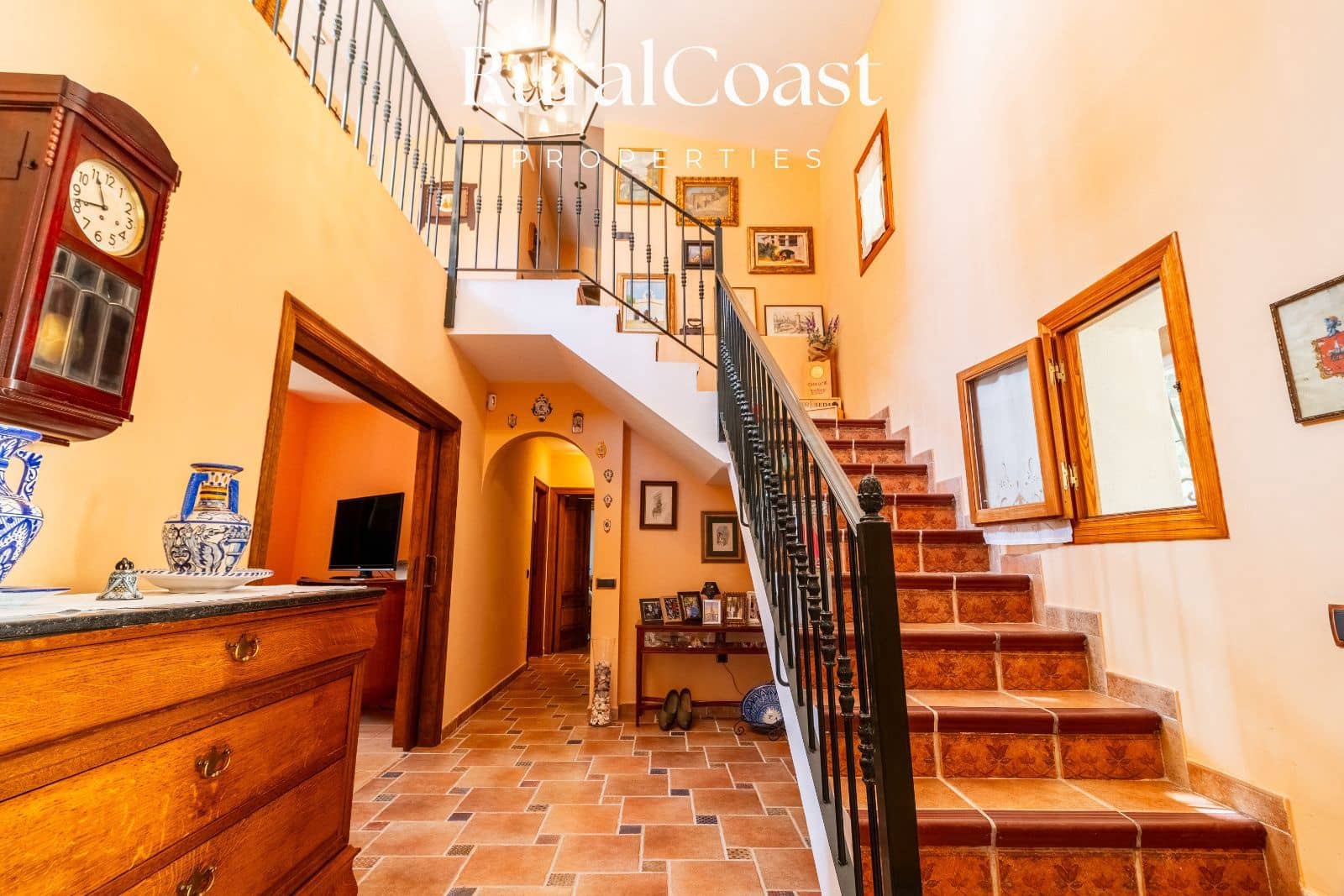 5 soveværelse Villa til salg i Tibi med swimmingpool garage - € 499.000 (Ref: 9168955)