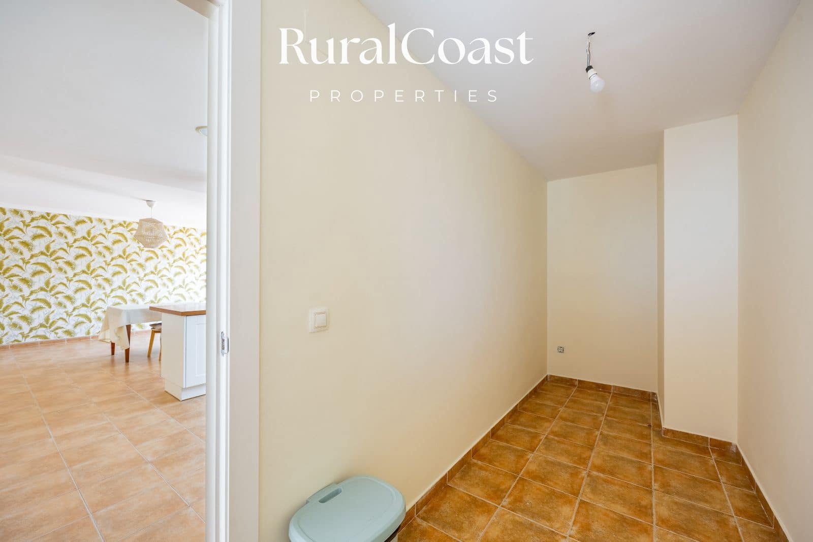 6 soveværelse Villa til salg i Busot med swimmingpool garage - € 629.000 (Ref: 9180630)