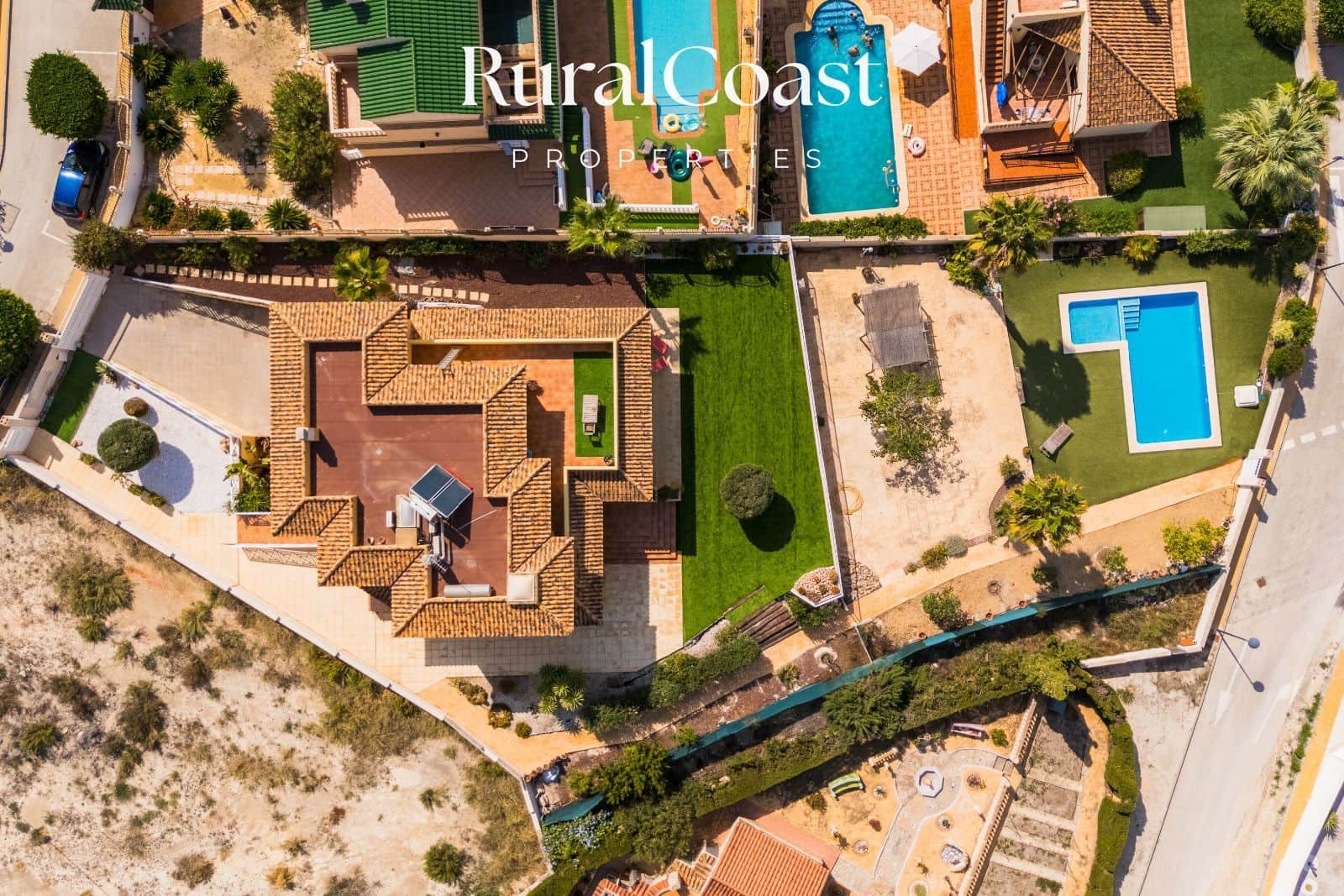 6 soveværelse Villa til salg i Busot med swimmingpool garage - € 629.000 (Ref: 9180630)