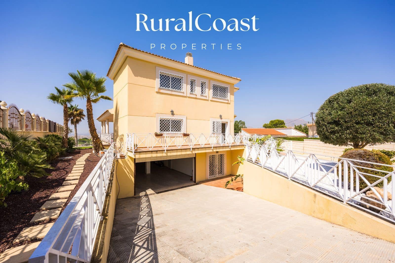 6 soveværelse Villa til salg i Busot med swimmingpool garage - € 629.000 (Ref: 9180630)