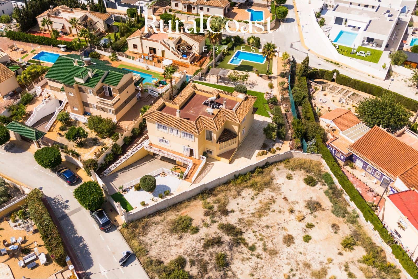 6 soveværelse Villa til salg i Busot med swimmingpool garage - € 629.000 (Ref: 9180630)