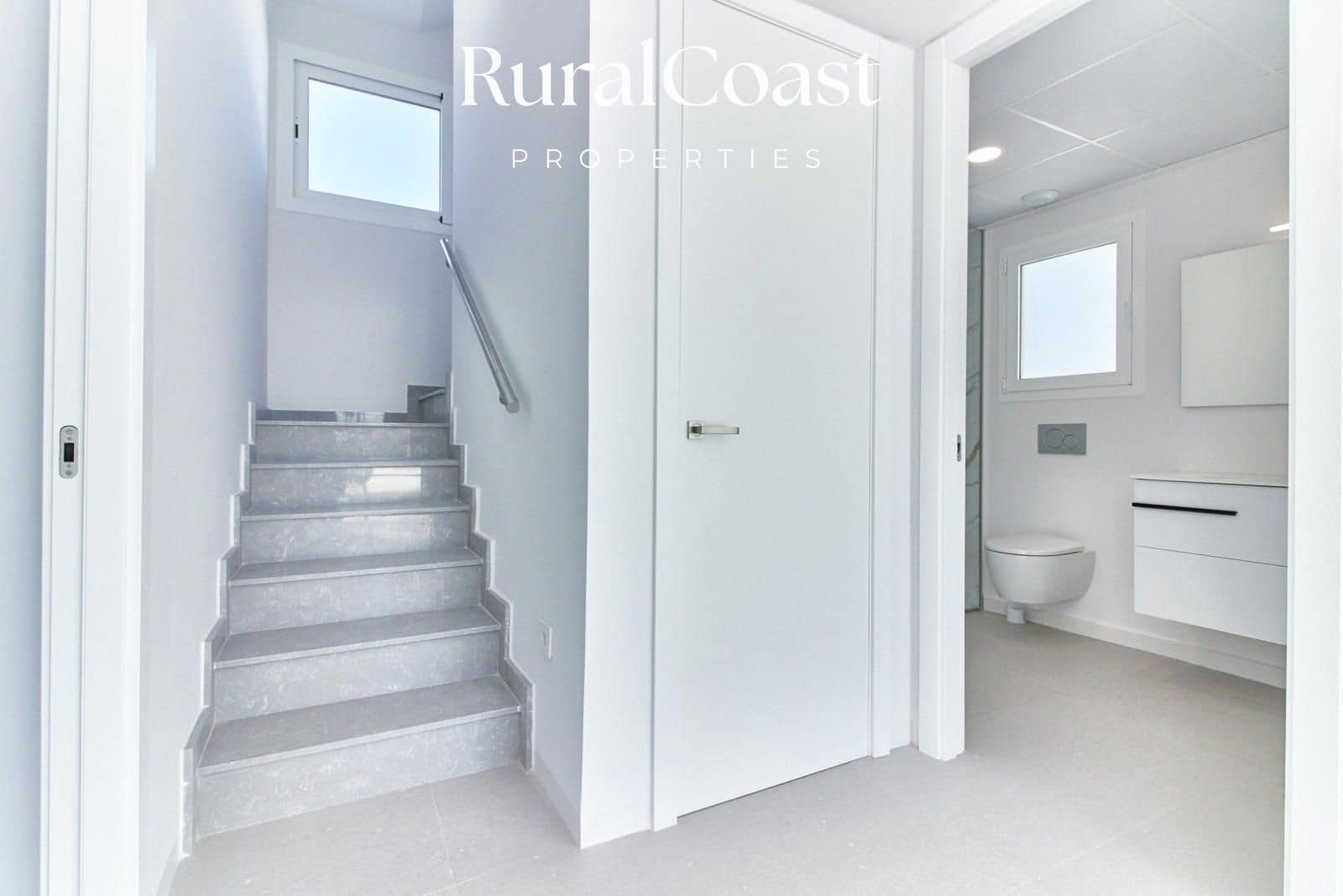 3 slaapkamer Villa te koop in Muchamiel / Mutxamel met zwembad garage - € 495.000 (Ref: 9197019)