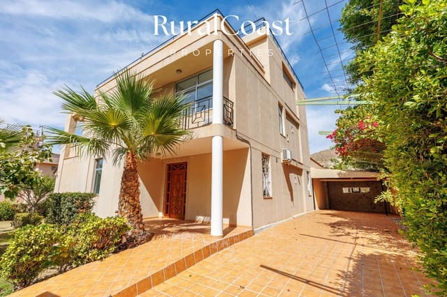 4 soveværelse Villa til salg i Coveta Fuma, El Campello med swimmingpool garage - € 885.000 (Ref: 9211610)