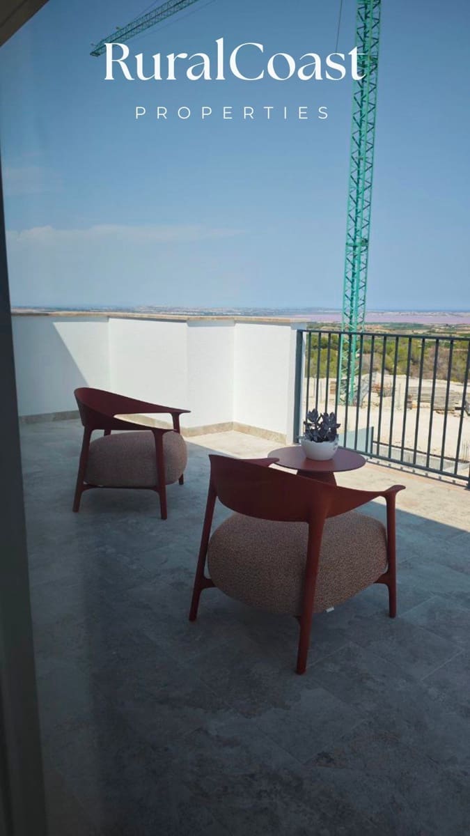 Casa de 3 habitaciones en San Miguel de Salinas en venta - 1.000.000 € (Ref: 9216076)