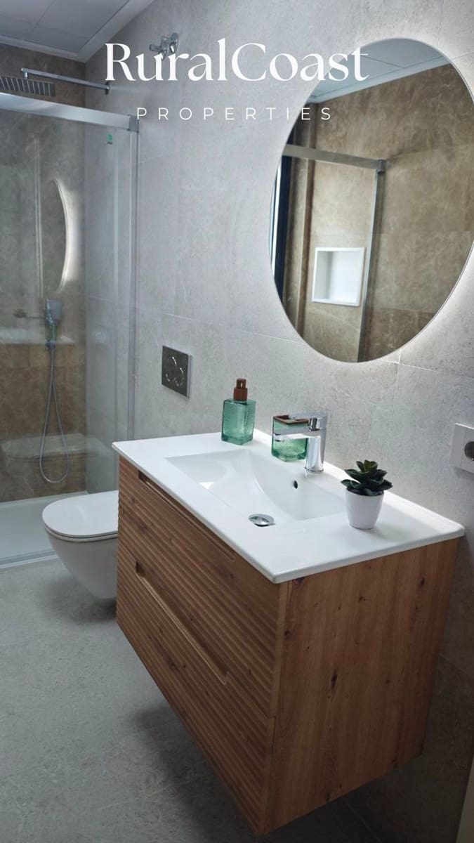 Casa de 3 habitaciones en San Miguel de Salinas en venta - 1.000.000 € (Ref: 9216076)