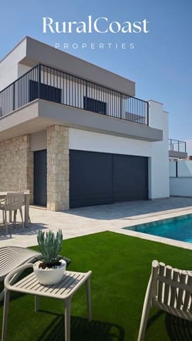 Casa de 3 habitaciones en San Miguel de Salinas en venta - 1.000.000 € (Ref: 9216076)