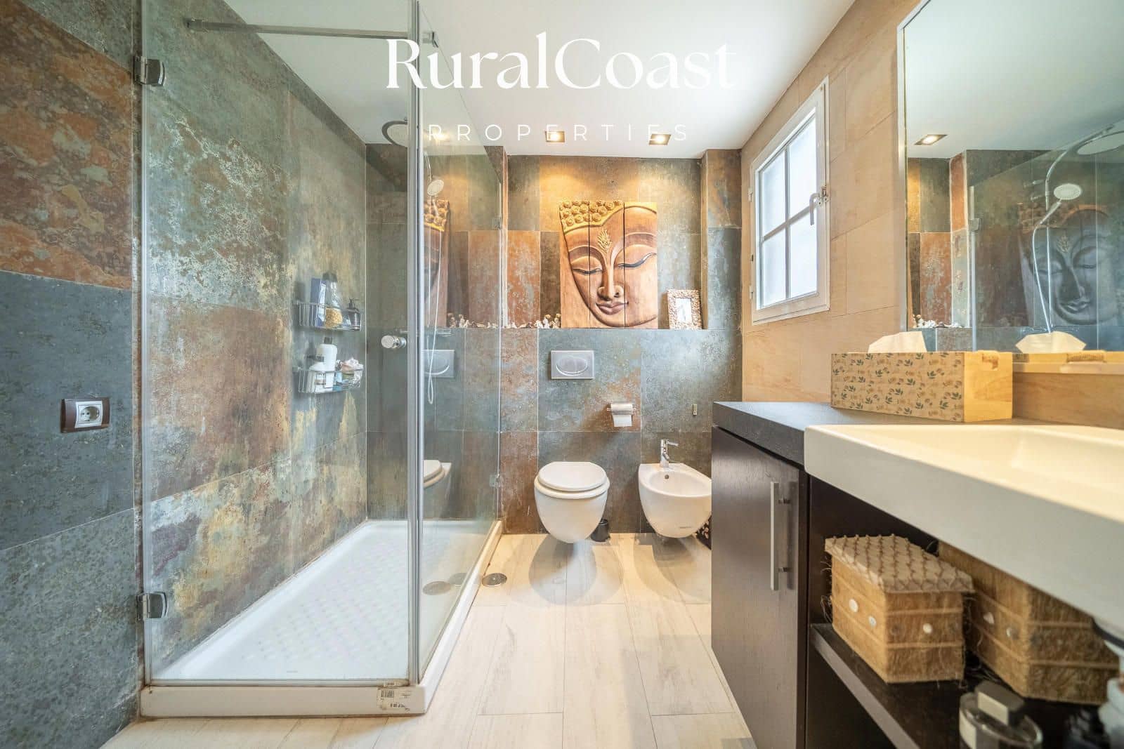 4 soverom Bungalow til salgs i Alicante by med svømmebasseng garasje - € 590 000 (Ref: 9221528)