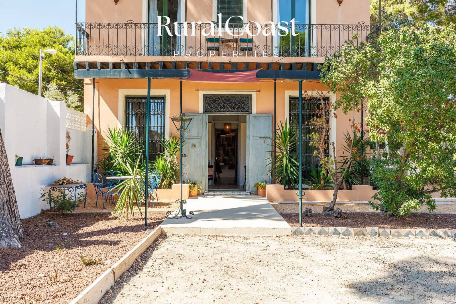 6 soveværelse Villa til salg i Villafranqueza - € 950.000 (Ref: 9256555)