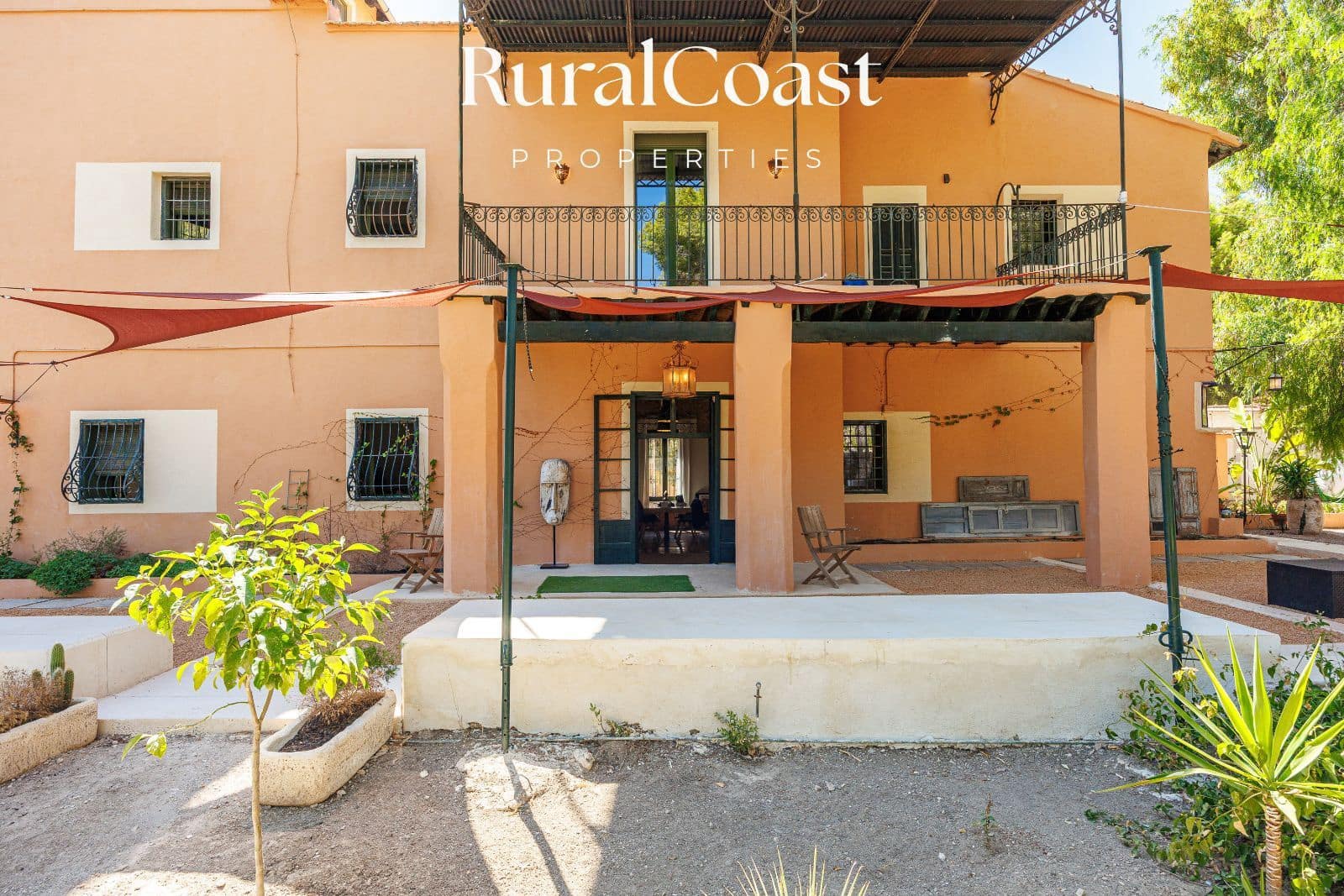 6 soveværelse Villa til salg i Villafranqueza - € 950.000 (Ref: 9256555)