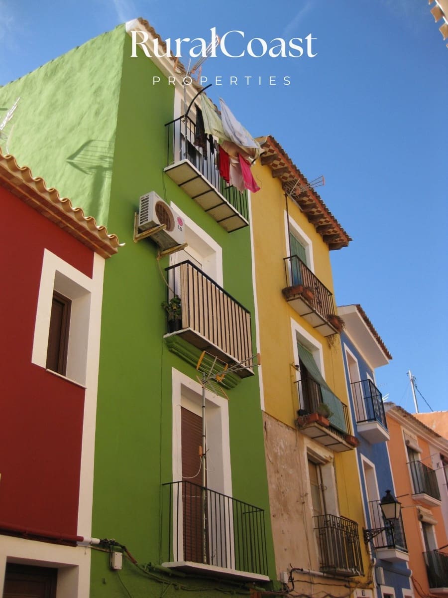 4 bedroom Townhouse for sale in Finestrat with pool garage - € 555,000 (Ref: 9256556)