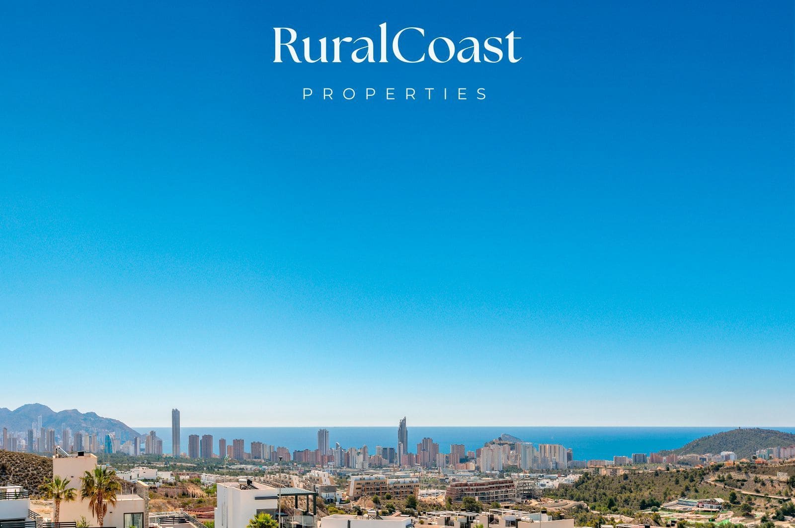 4 bedroom Townhouse for sale in Finestrat with pool garage - € 555,000 (Ref: 9256556)