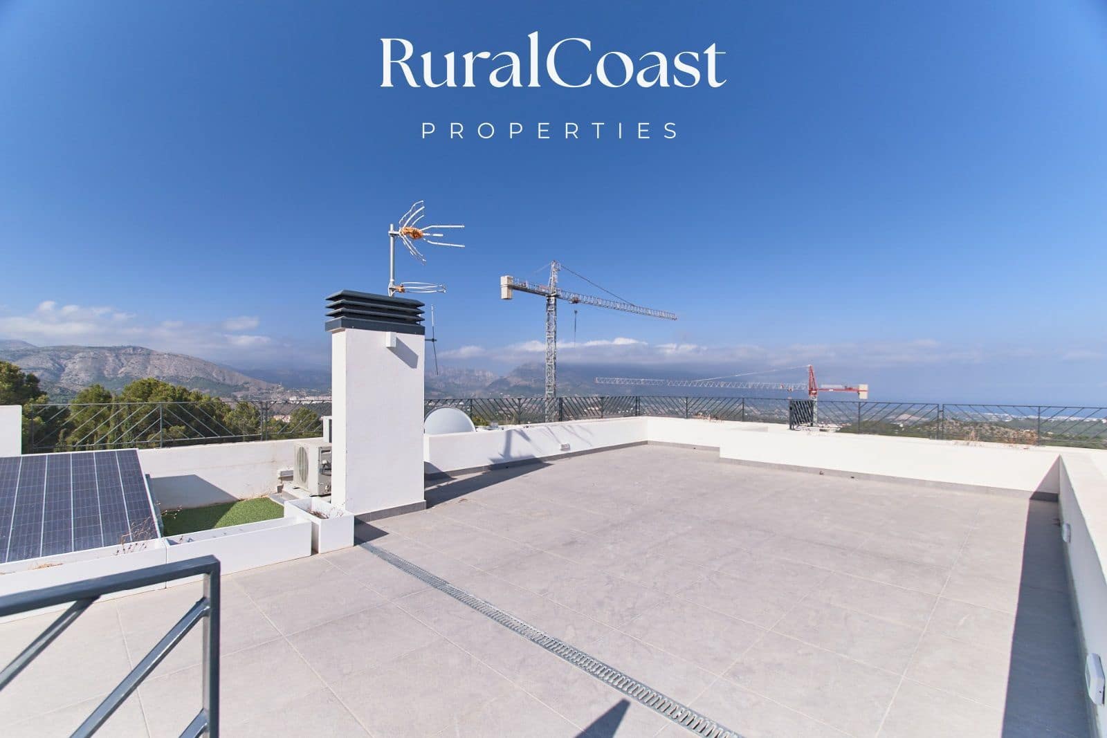 3 slaapkamer Huis te koop in Polop met zwembad garage - € 480.000 (Ref: 9258212)