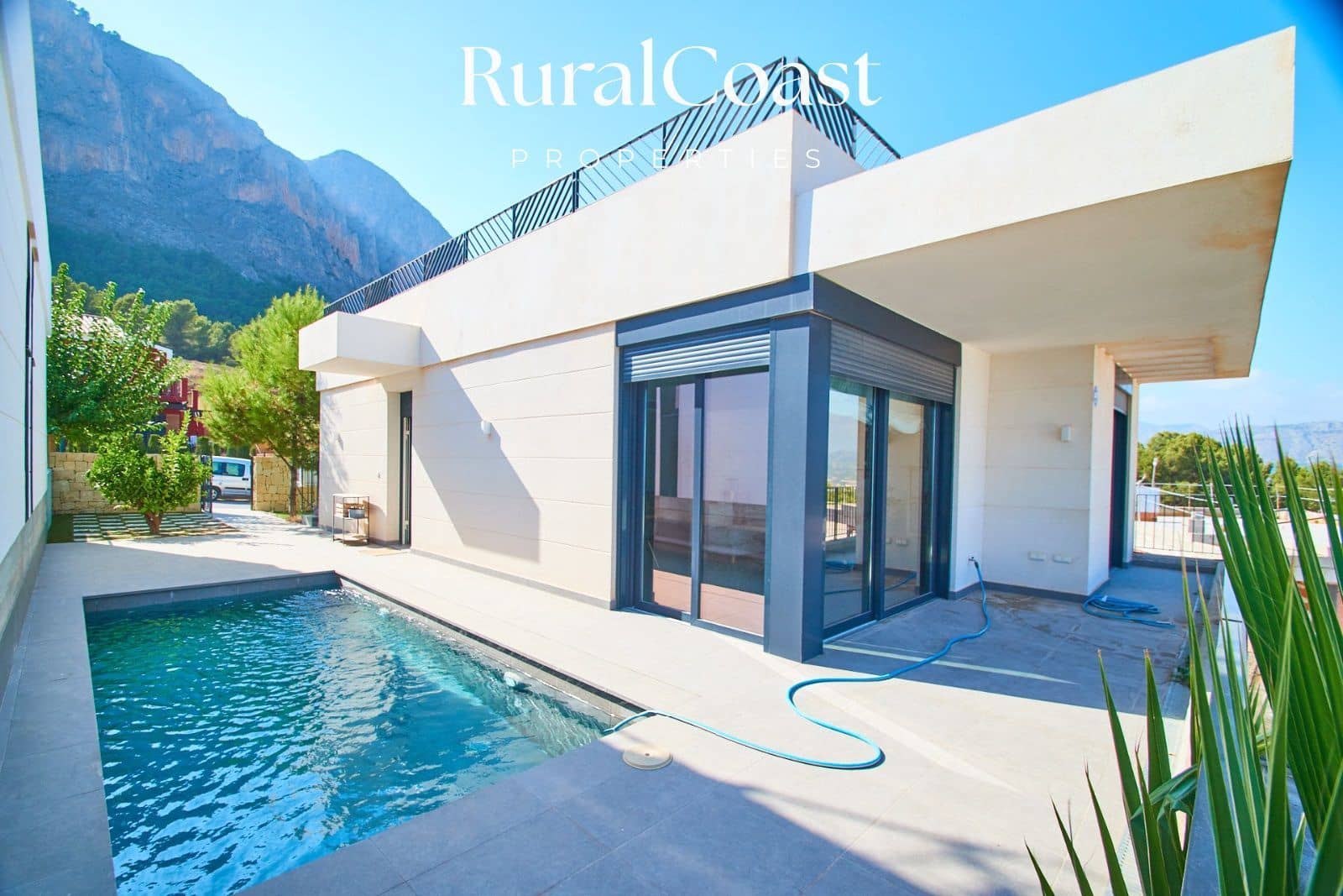 3 slaapkamer Huis te koop in Polop met zwembad garage - € 480.000 (Ref: 9258212)