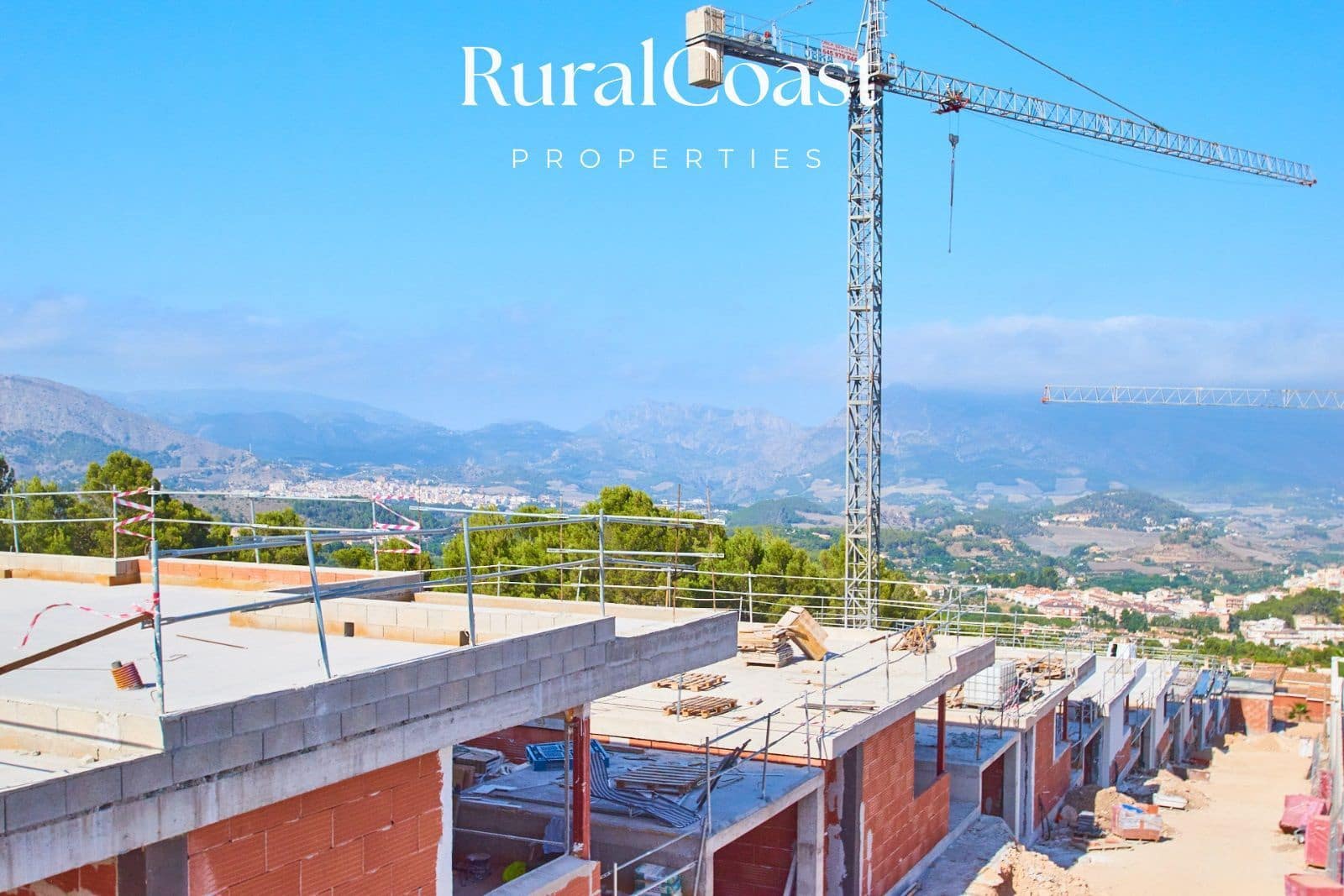 3 slaapkamer Huis te koop in Polop met zwembad garage - € 480.000 (Ref: 9258212)