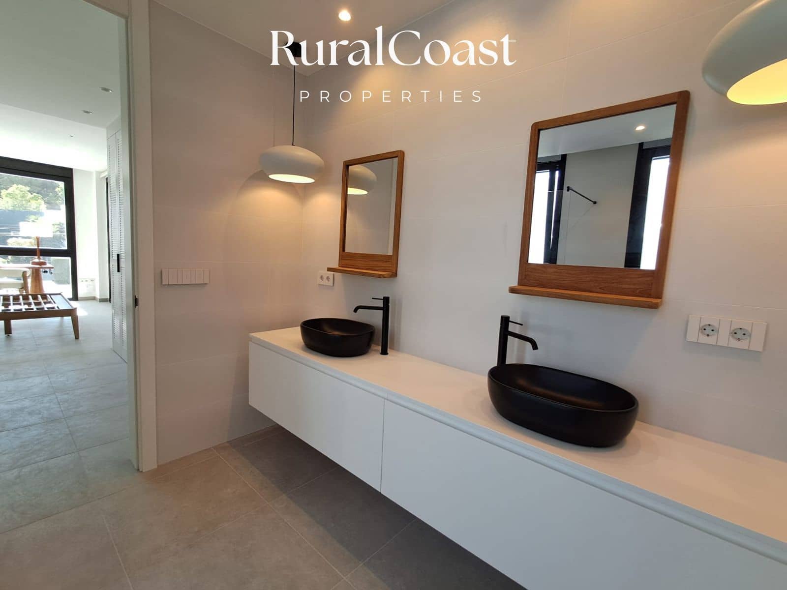 3 bedroom Villa for sale in Albir with pool - € 875,000 (Ref: 9336888)