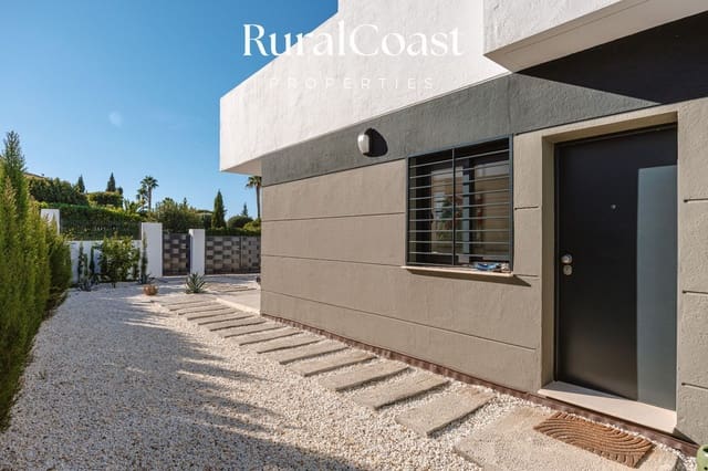 3 bedroom Townhouse for sale in Busot with pool - € 419,000 (Ref: 9350181)