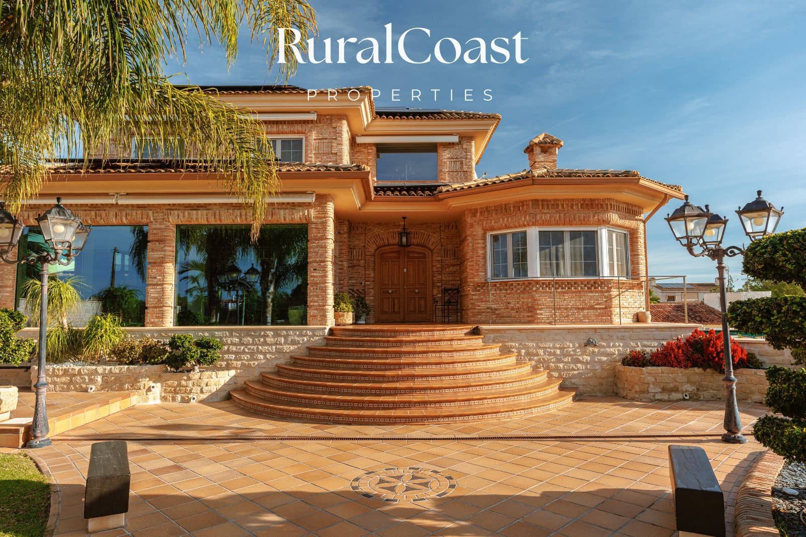 4 soverom Villa til salgs i San Vicente / Sant Vicent del Raspeig med svømmebasseng garasje - € 929 000 (Ref: 9374632)