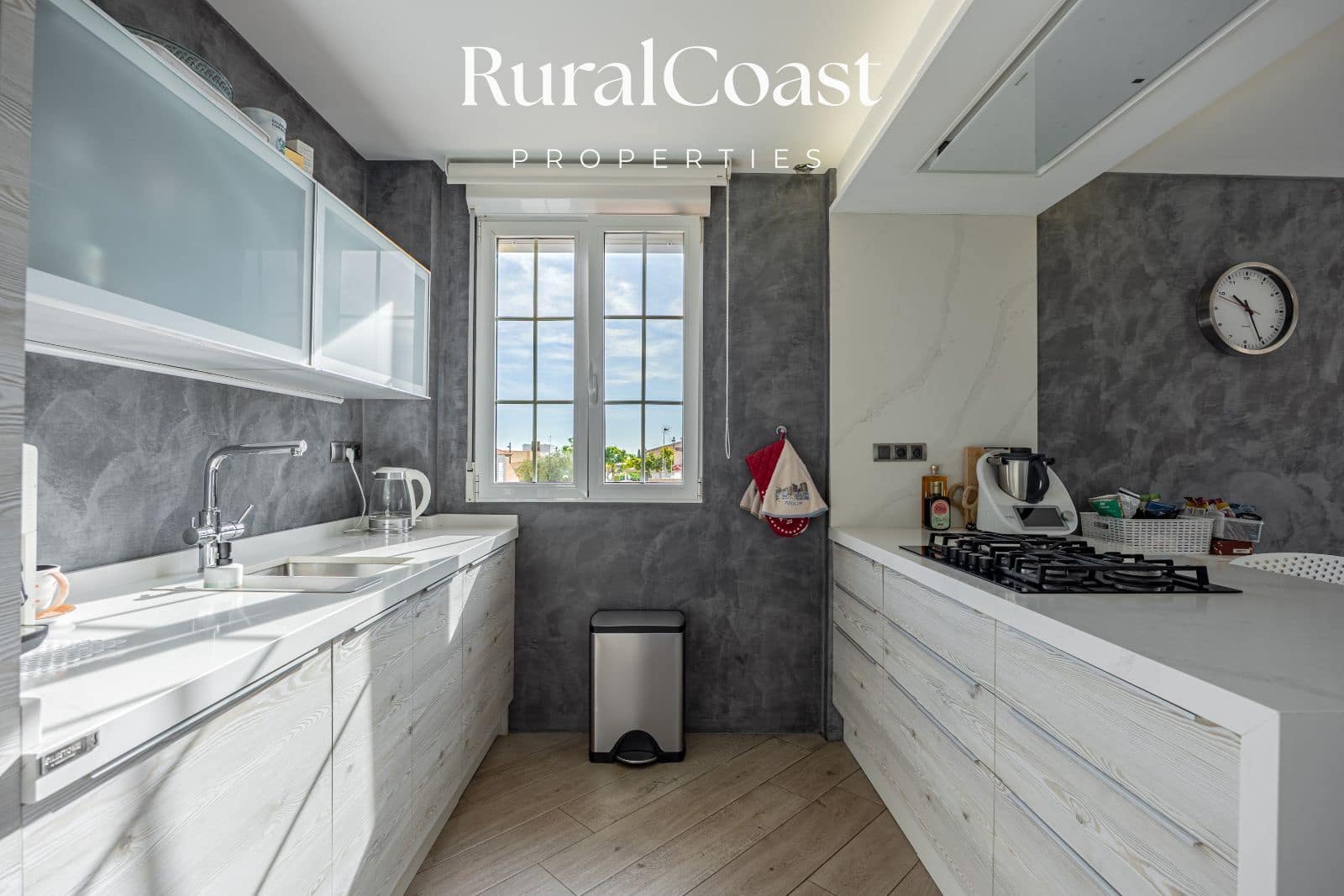 4 soverom Villa til salgs i San Vicente / Sant Vicent del Raspeig med svømmebasseng garasje - € 929 000 (Ref: 9374632)