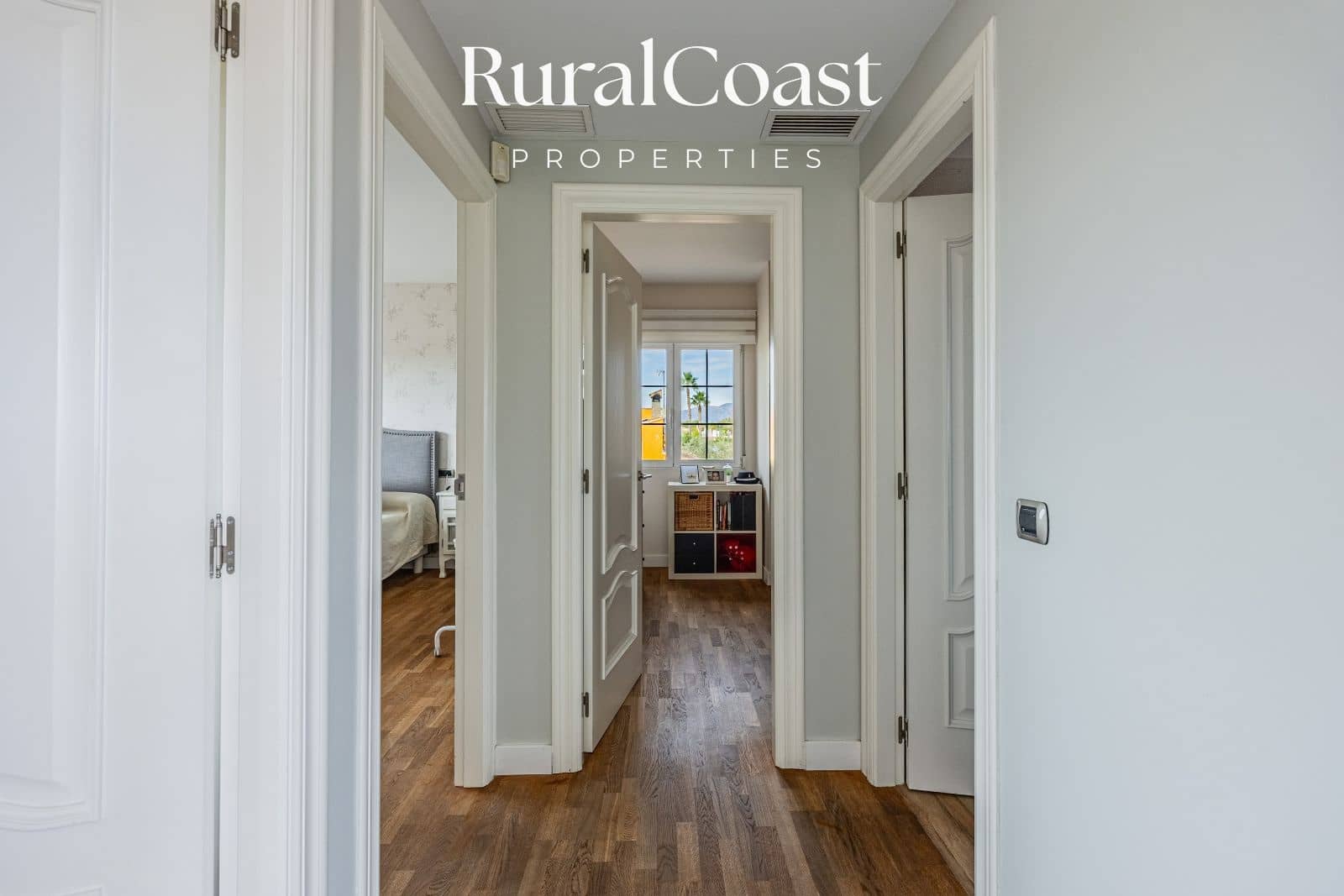 4 soverom Villa til salgs i San Vicente / Sant Vicent del Raspeig med svømmebasseng garasje - € 929 000 (Ref: 9374632)