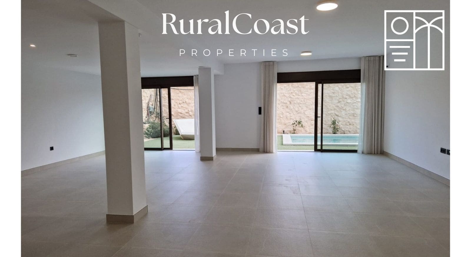 Casa de 3 habitaciones en Finestrat en venta con piscina - 745.000 € (Ref: 9397800)