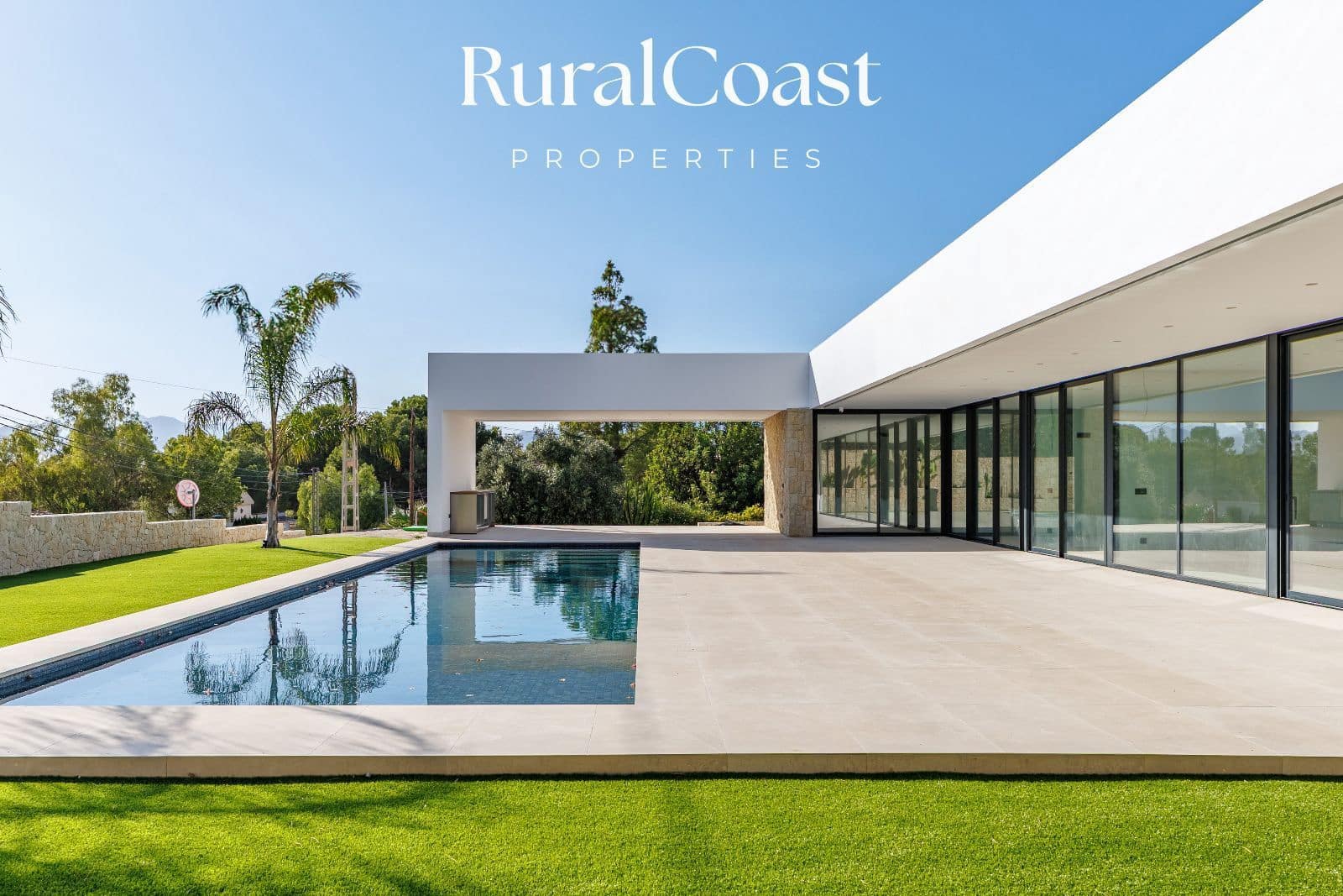 3 soveværelse Villa til salg i Bonalba med swimmingpool - € 850.000 (Ref: 9412776)