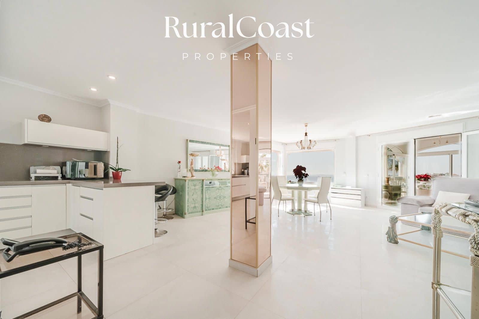 5 soveværelse Villa til salg i El Campello med swimmingpool garage - € 1.150.000 (Ref: 9414563)