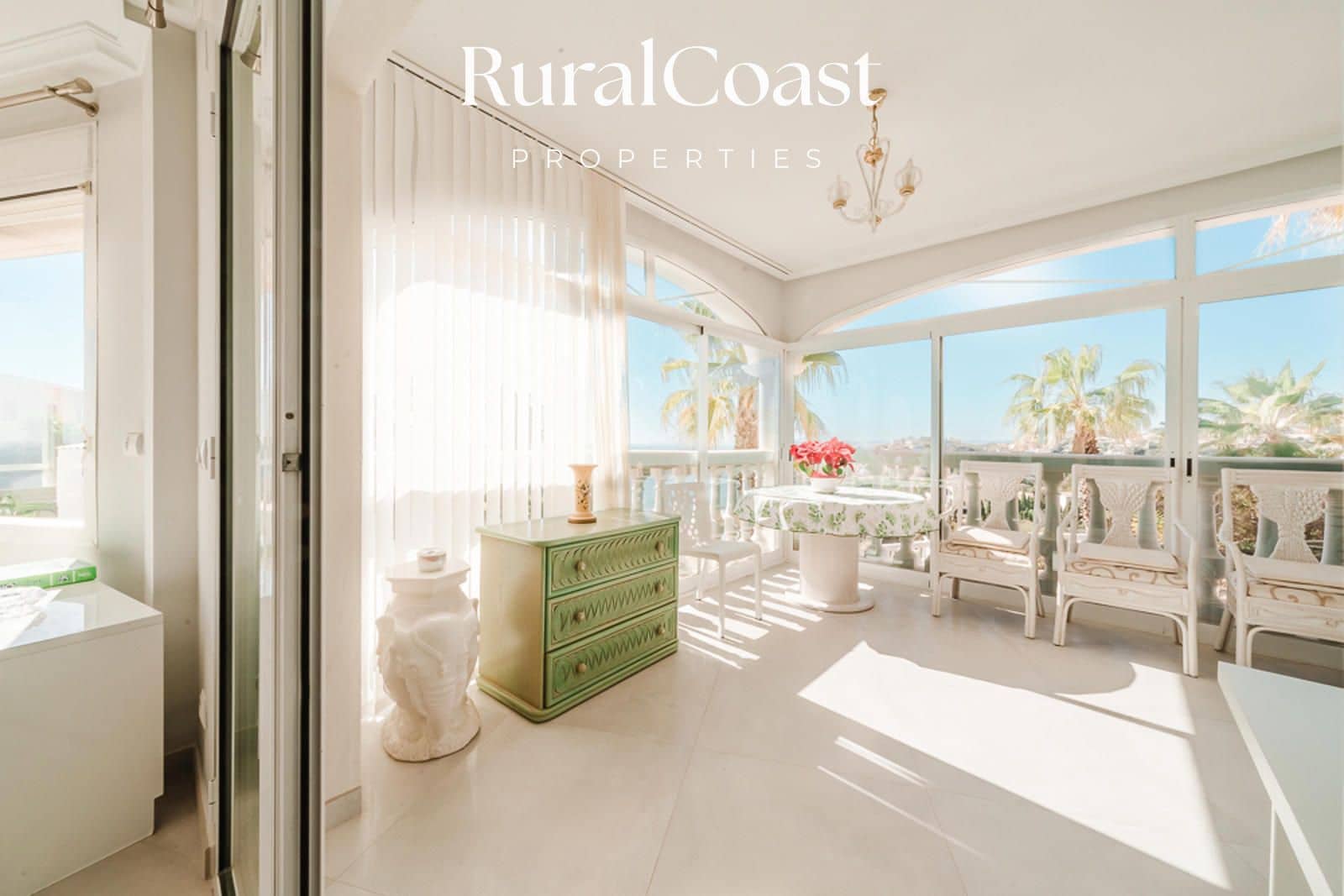 5 soveværelse Villa til salg i El Campello med swimmingpool garage - € 1.150.000 (Ref: 9414563)