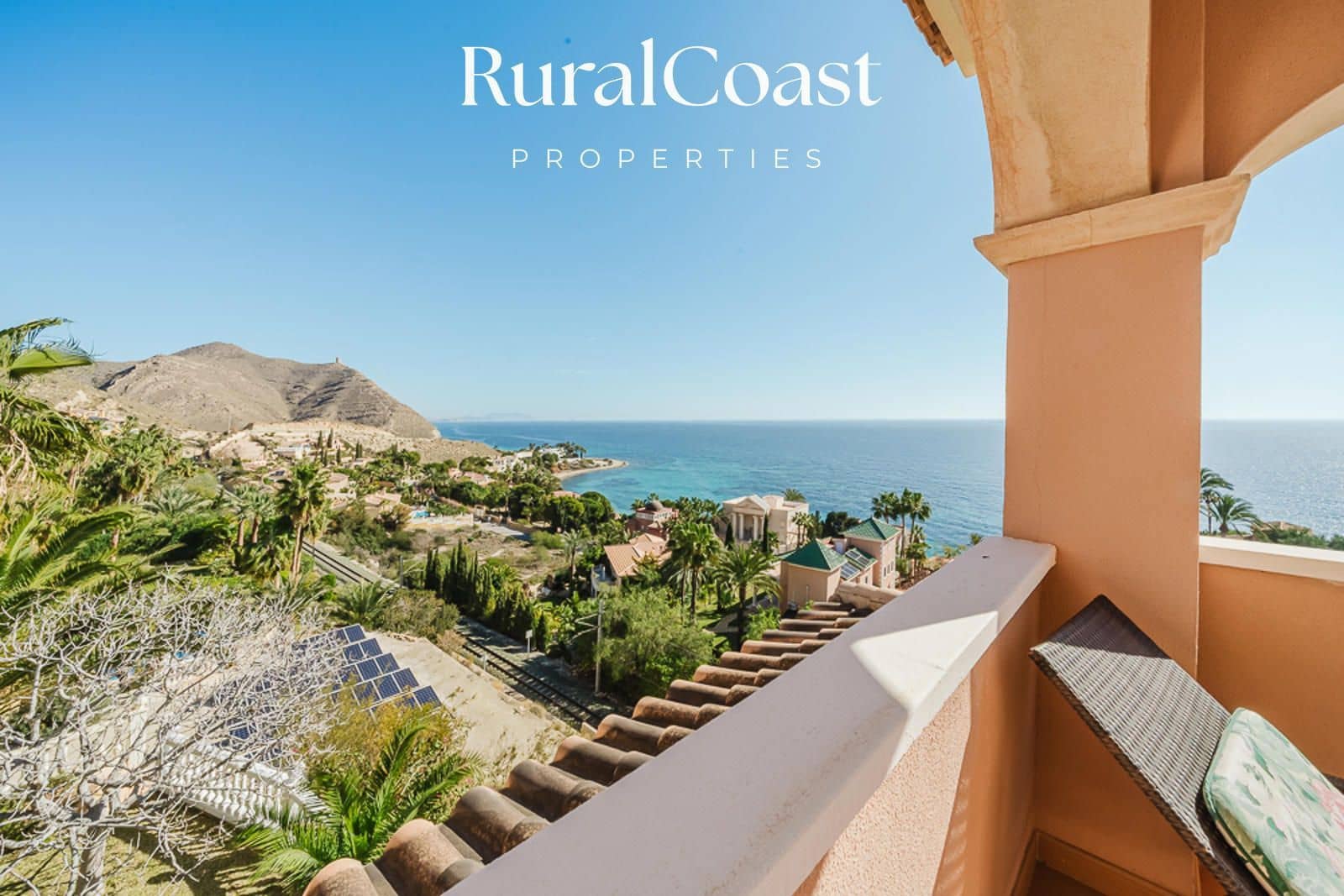 5 soveværelse Villa til salg i El Campello med swimmingpool garage - € 1.150.000 (Ref: 9414563)