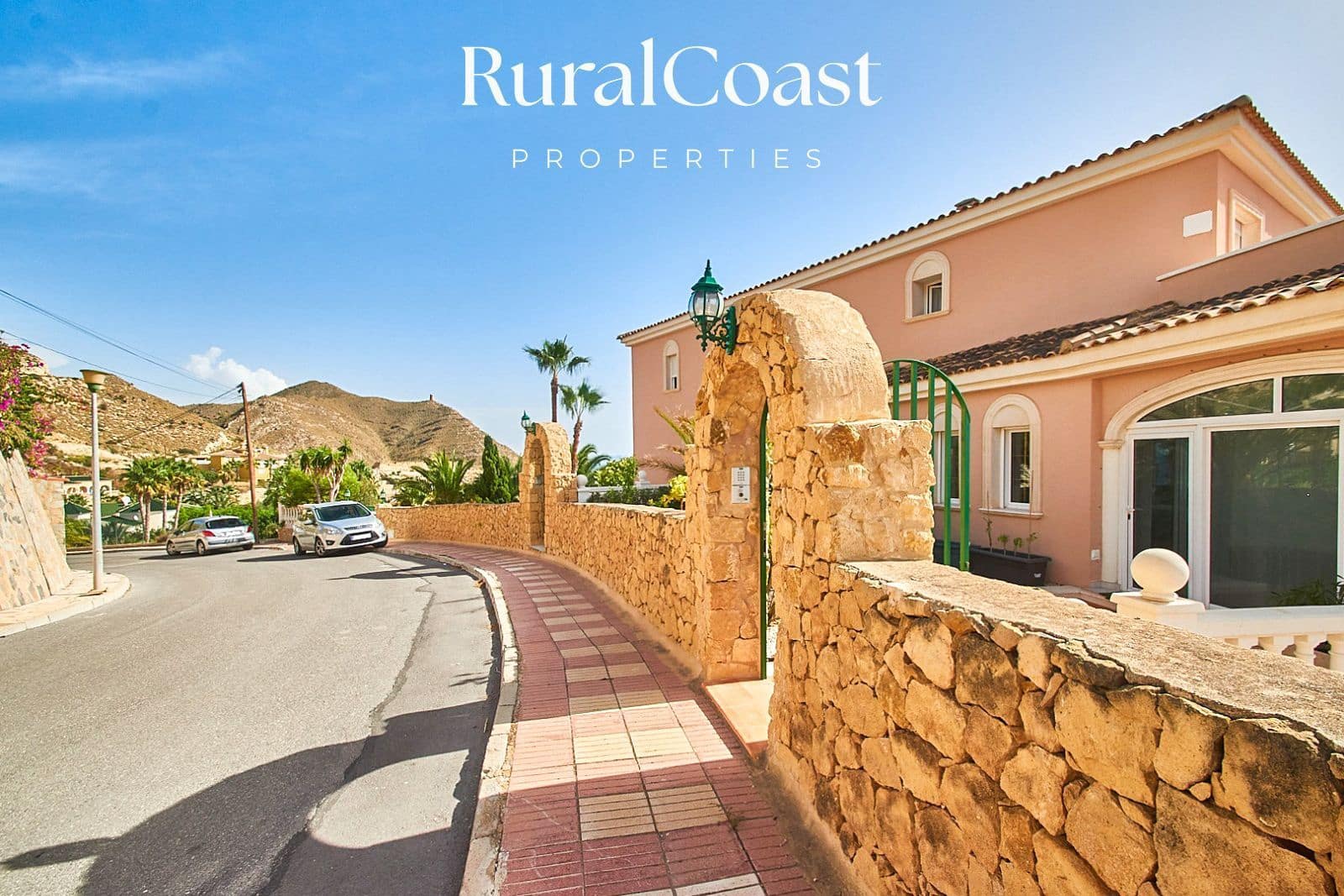 5 soveværelse Villa til salg i El Campello med swimmingpool garage - € 1.150.000 (Ref: 9414563)