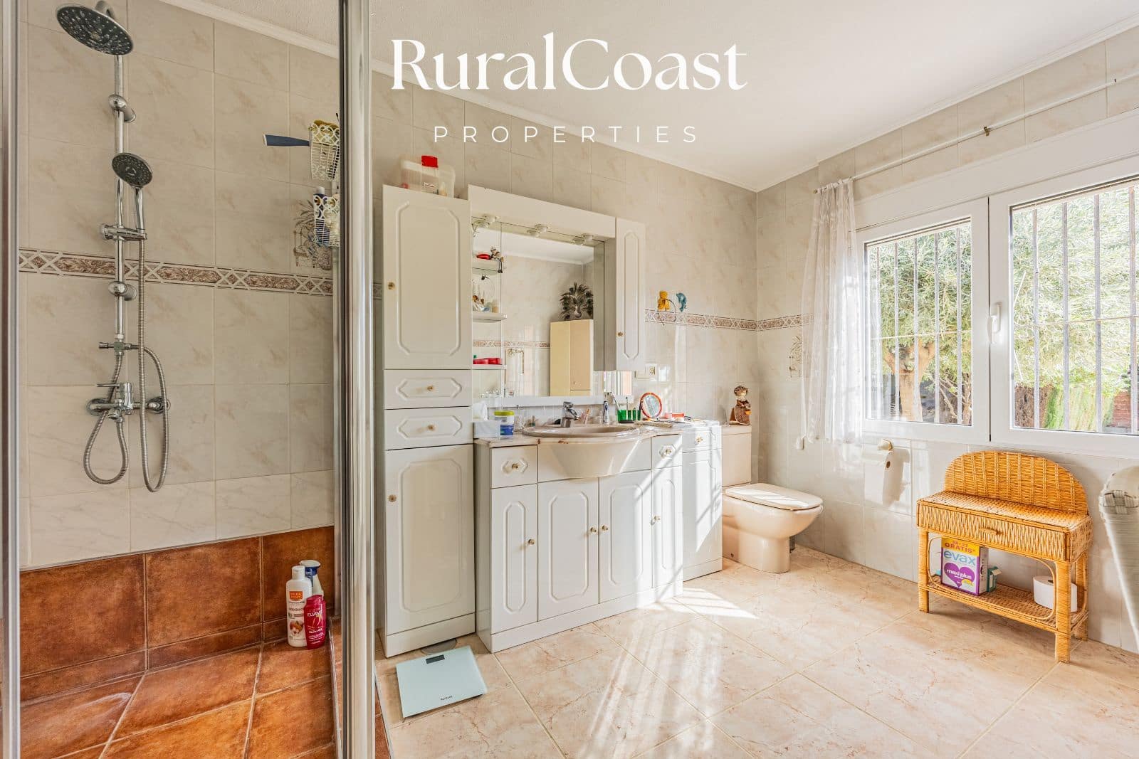 3 slaapkamer Villa te koop in Busot met garage - € 290.000 (Ref: 9421609)