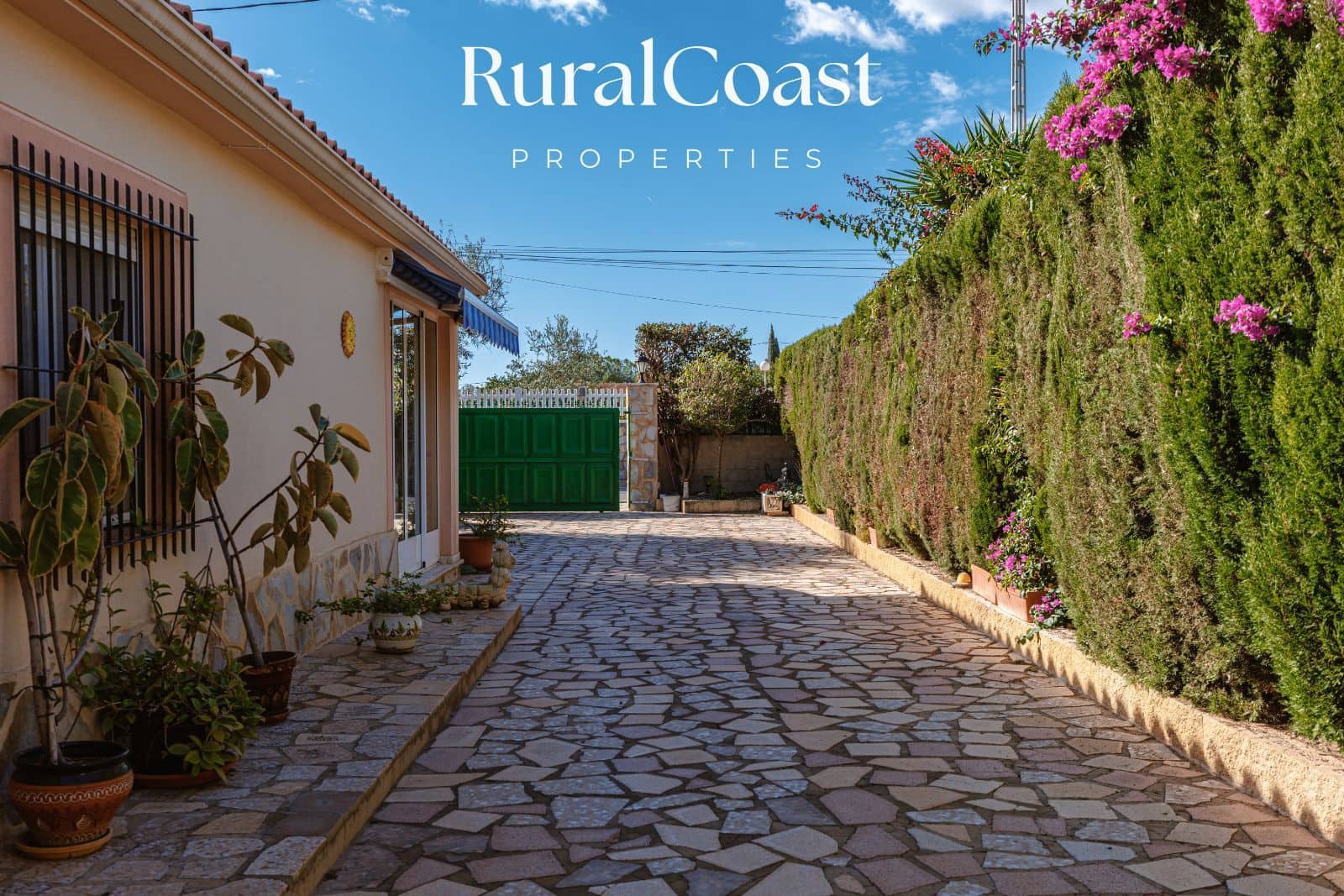 3 slaapkamer Villa te koop in Busot met garage - € 290.000 (Ref: 9421609)