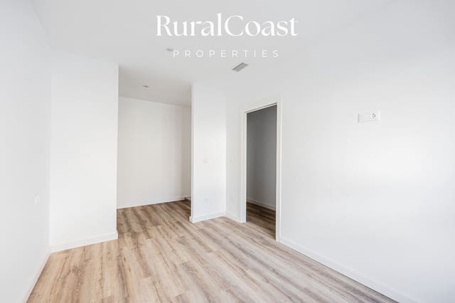 2 slaapkamer Flat te koop in El Campello - € 269.000 (Ref: 9427996)