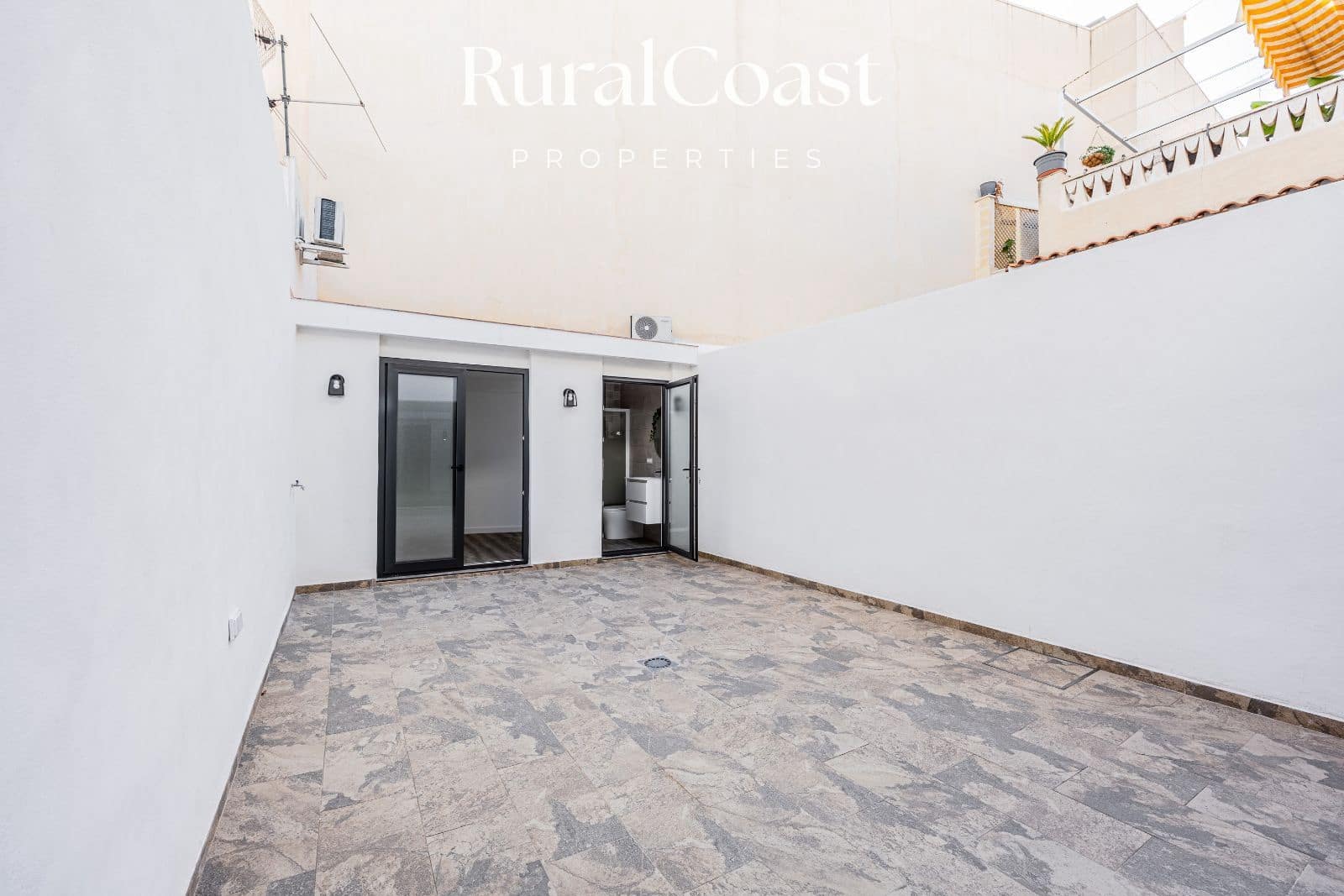 2 makuuhuone Asunto myytävänä paikassa El Campello - 269 000 € (Ref: 9427996)