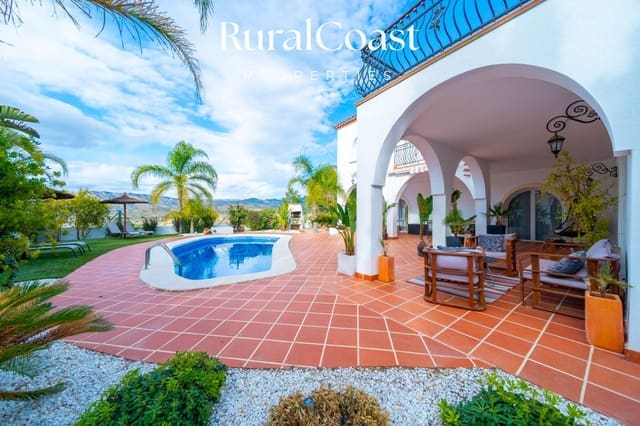 Chalet de 6 habitaciones en Busot en venta con piscina - 775.000 € (Ref: 9431711)