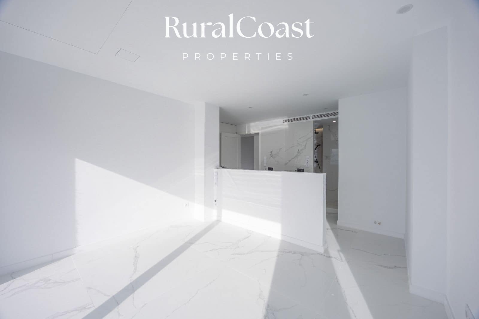 5 slaapkamer Villa te koop in Coveta Fuma met zwembad garage - € 2.700.000 (Ref: 9432669)