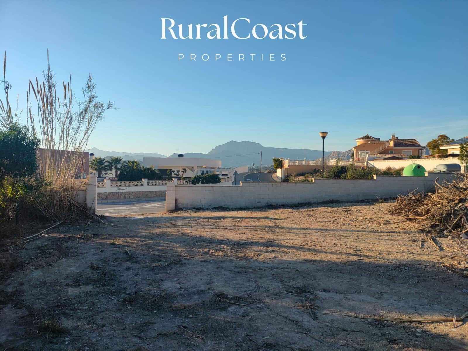 3 slaapkamer Villa te koop in Busot met zwembad - € 595.000 (Ref: 9432670)