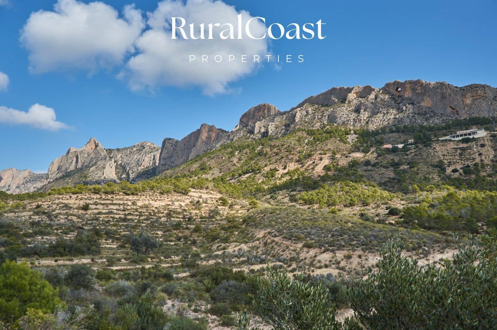 3 slaapkamer Villa te koop in Busot met zwembad - € 595.000 (Ref: 9432670)