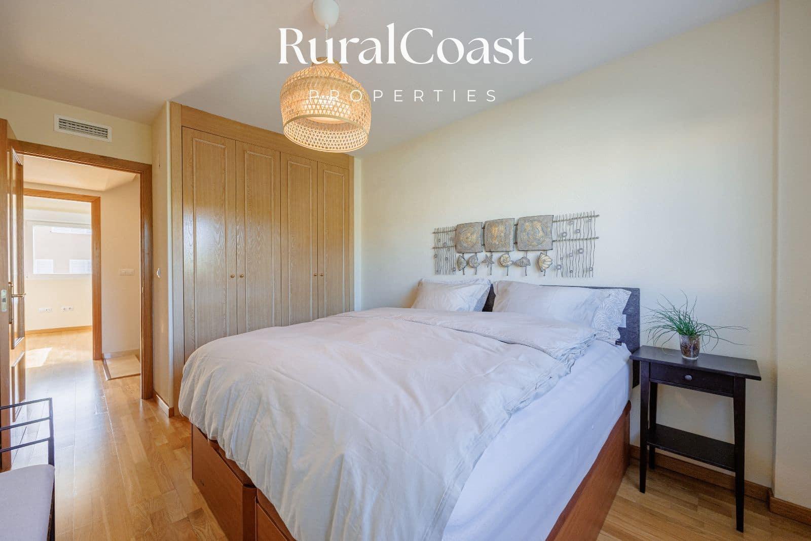 3 soveværelse Byhus til salg i El Campello med swimmingpool - € 320.000 (Ref: 9436535)