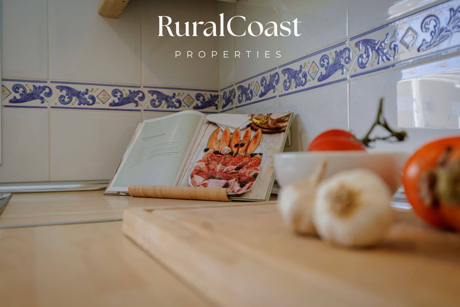 3 soveværelse Byhus til salg i El Campello med swimmingpool - € 320.000 (Ref: 9436535)