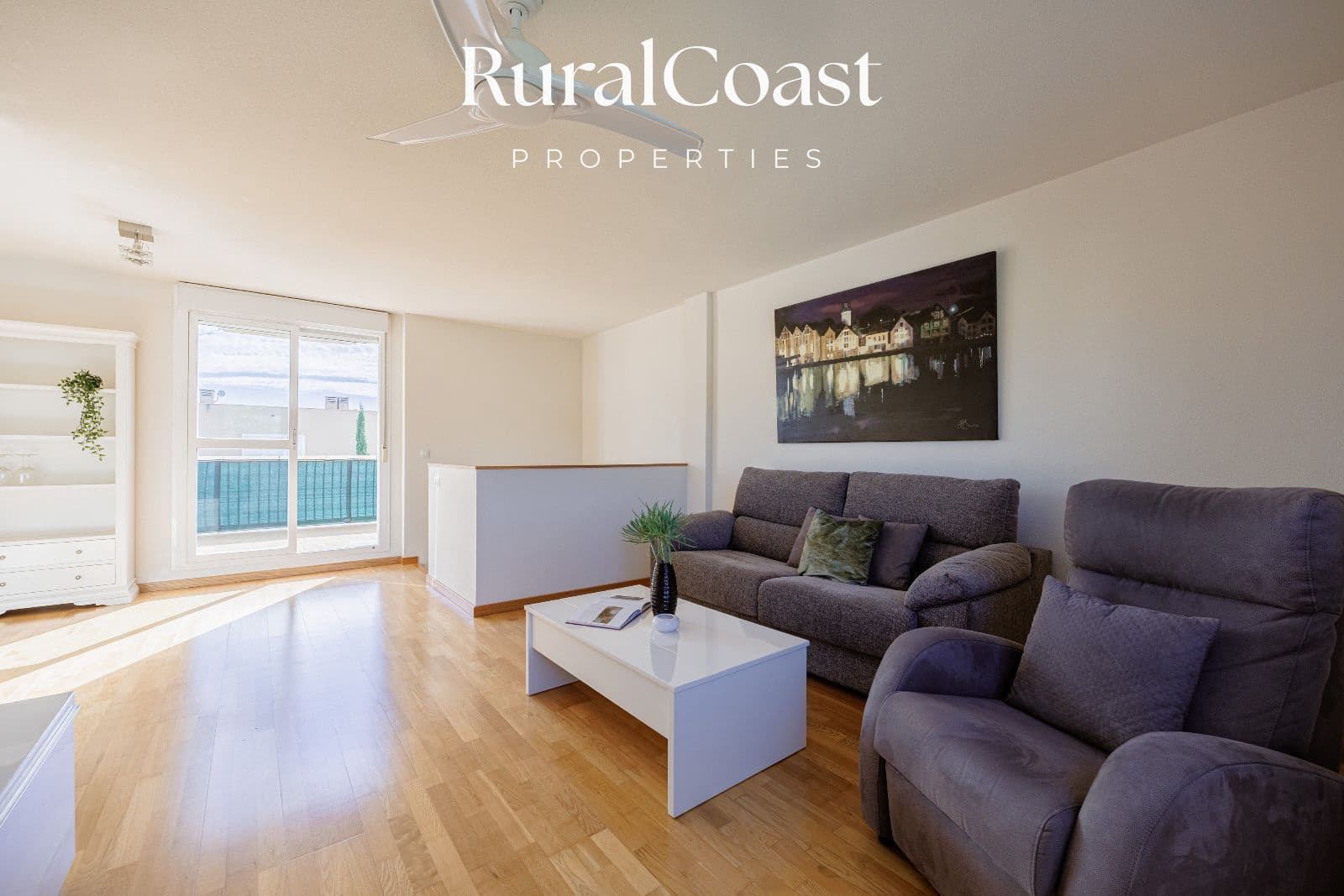 3 soveværelse Byhus til salg i El Campello med swimmingpool - € 320.000 (Ref: 9436535)