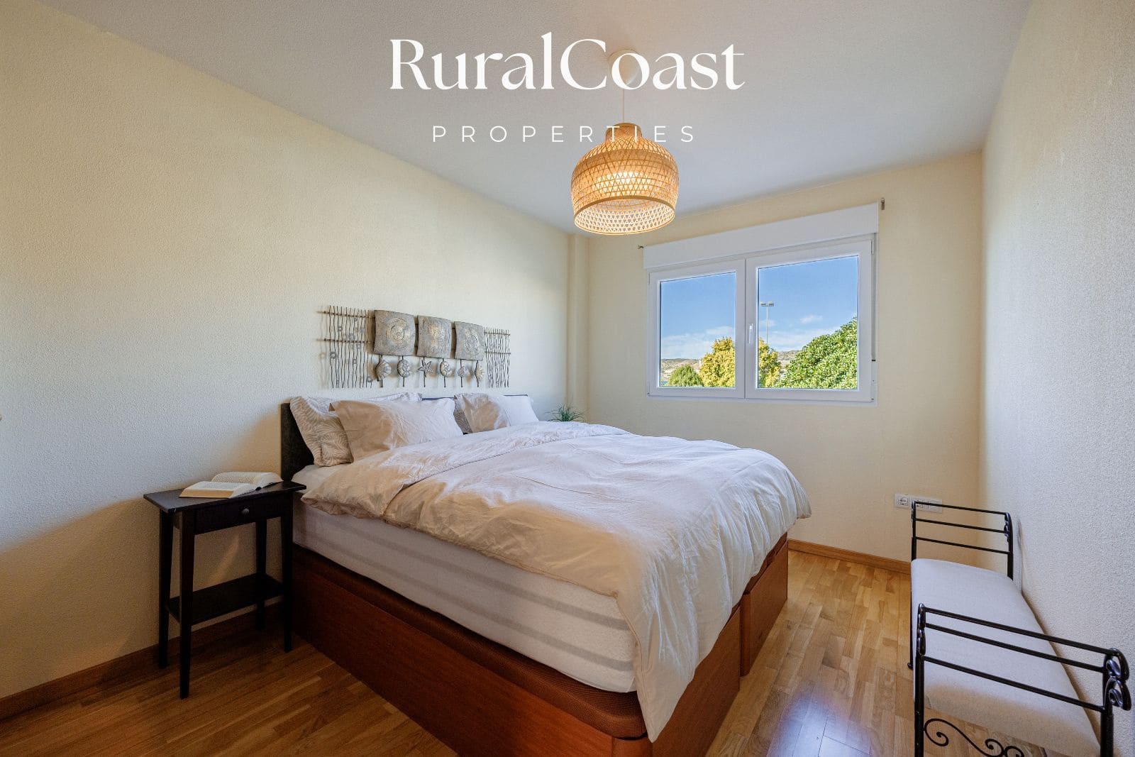 3 soveværelse Byhus til salg i El Campello med swimmingpool - € 320.000 (Ref: 9436535)