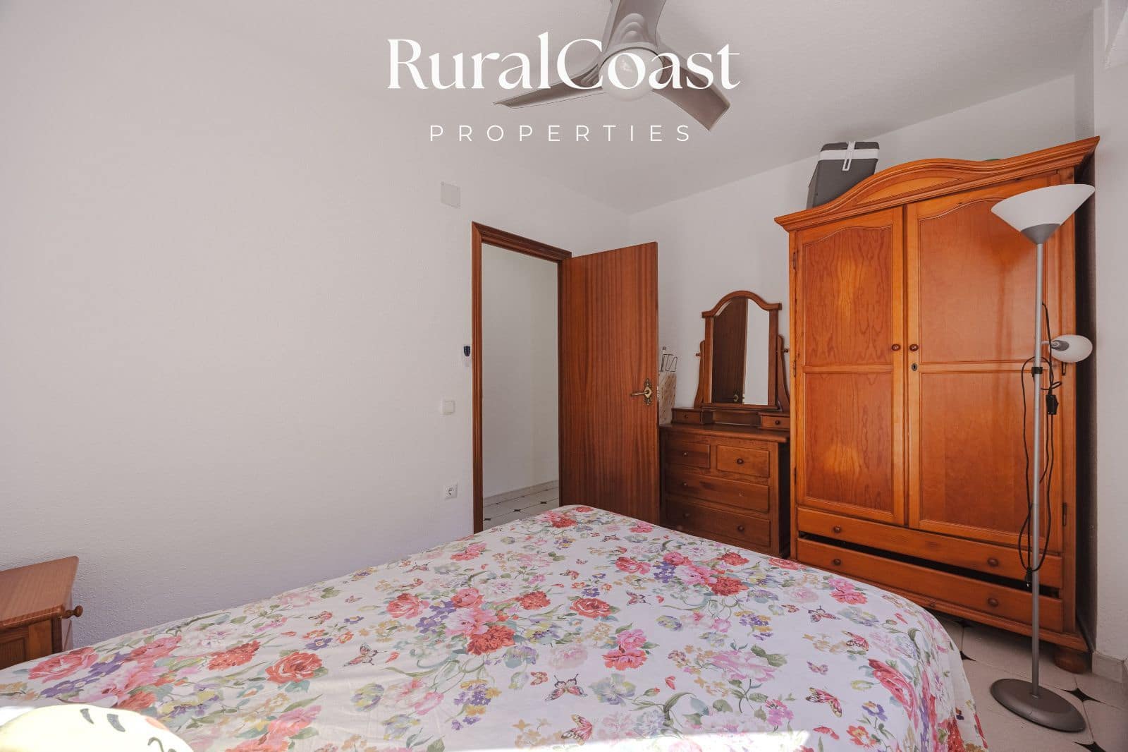 Chalet de 5 habitaciones en Venta Lanuza en venta con garaje - 649.000 € (Ref: 9485475)