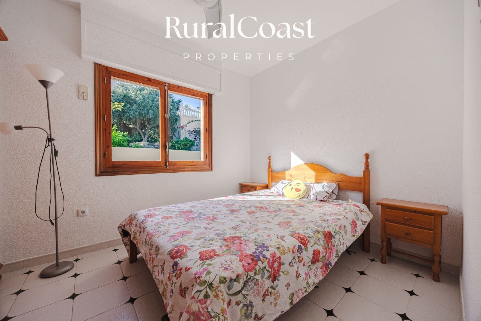 Chalet de 5 habitaciones en Venta Lanuza en venta con garaje - 649.000 € (Ref: 9485475)